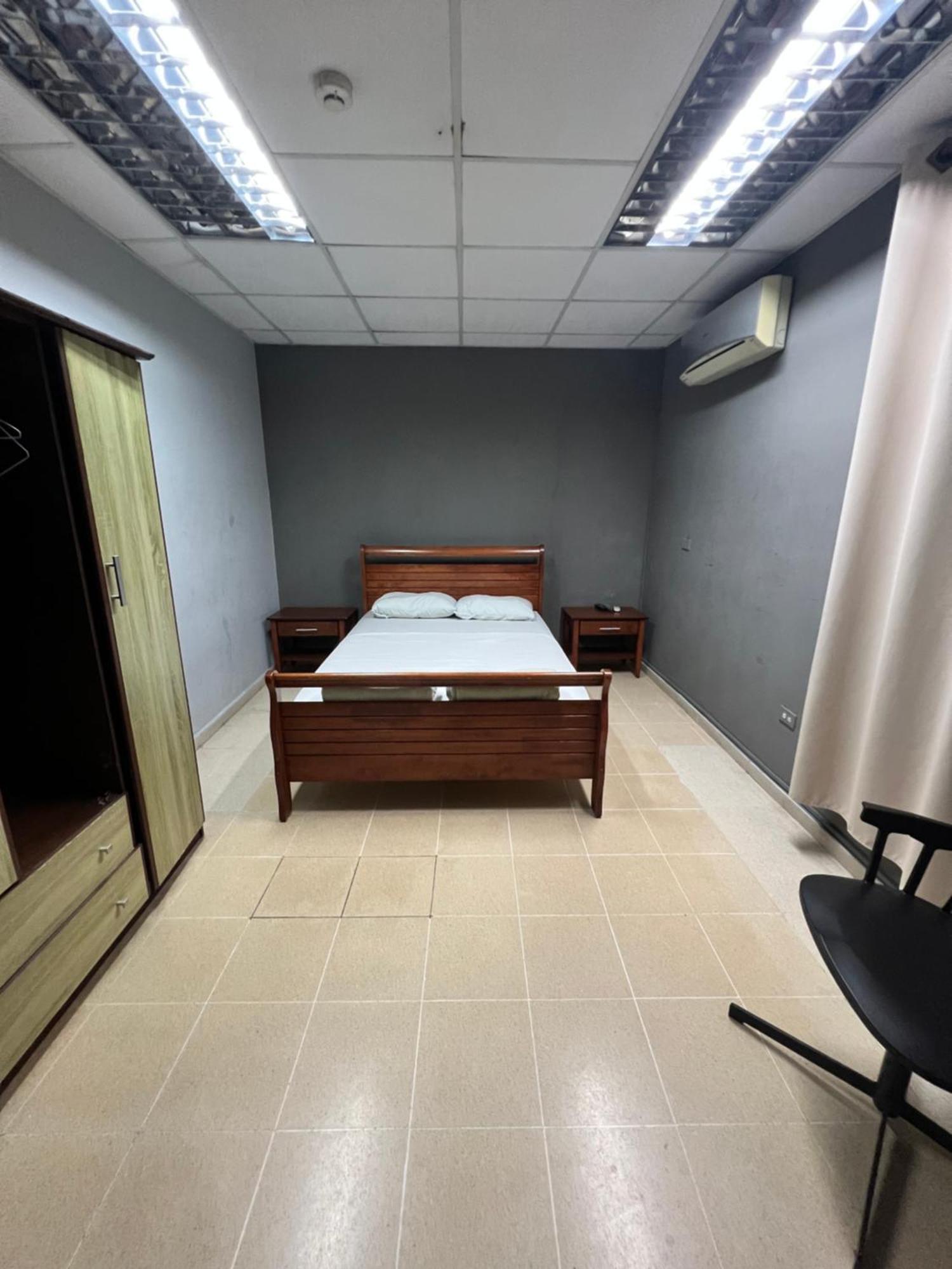 Panama Hat Hostel * Panama City